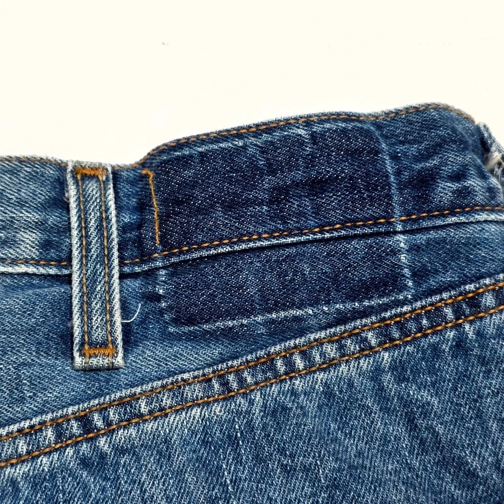 Levi's 501 Straight Leg Jeans Mens W40 L32 Blue Button Fly Classic Denim Pants